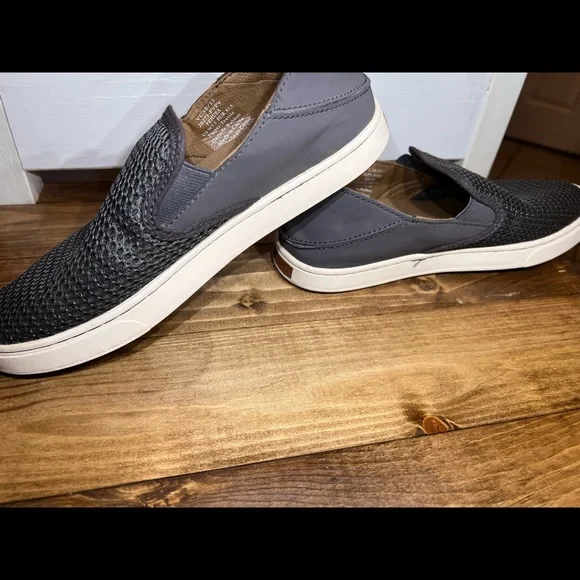 Olukai Women’s Pehuea Drop-in heel shoe - Picture 7 of 9